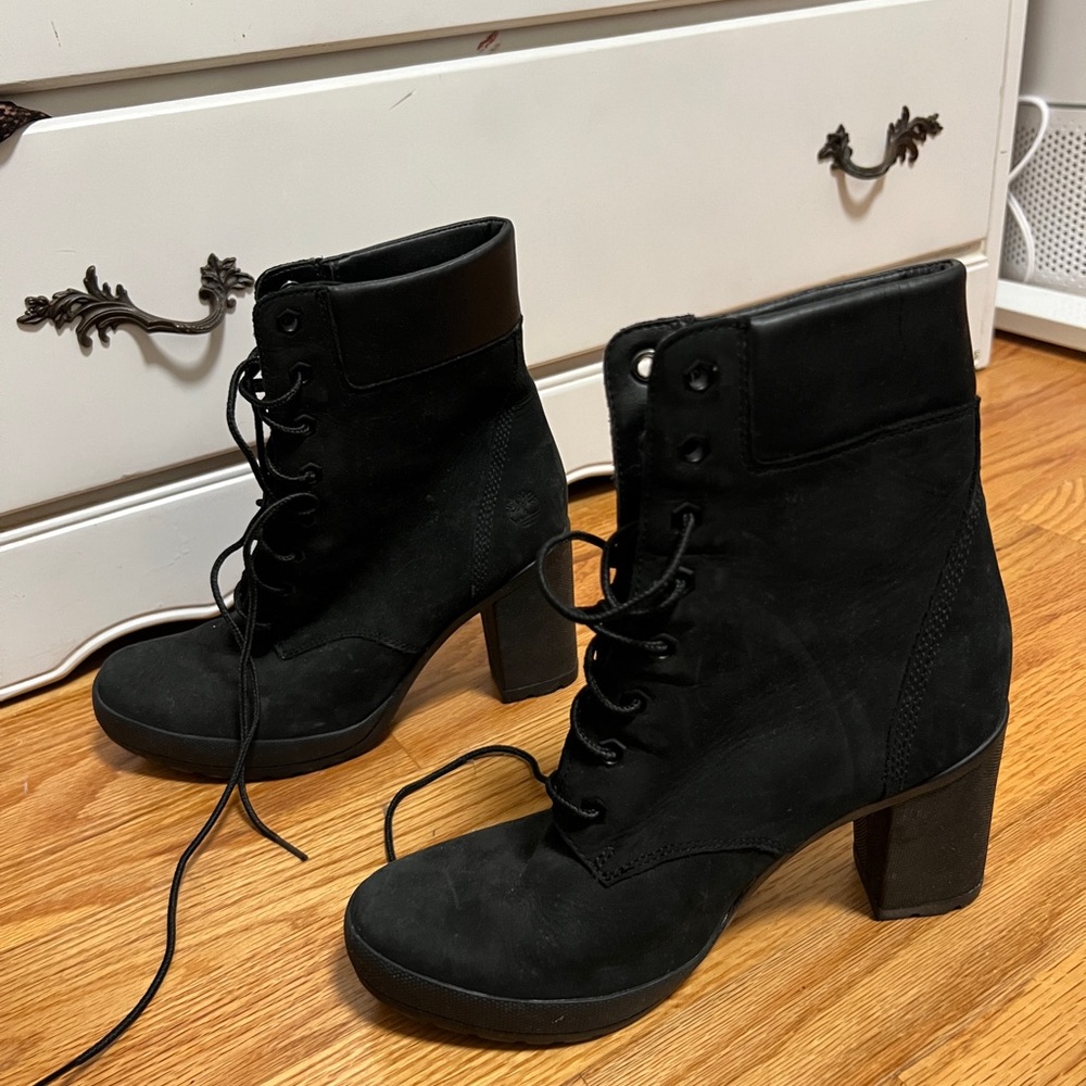 Timberland Black Heeled Lace-Up Boots